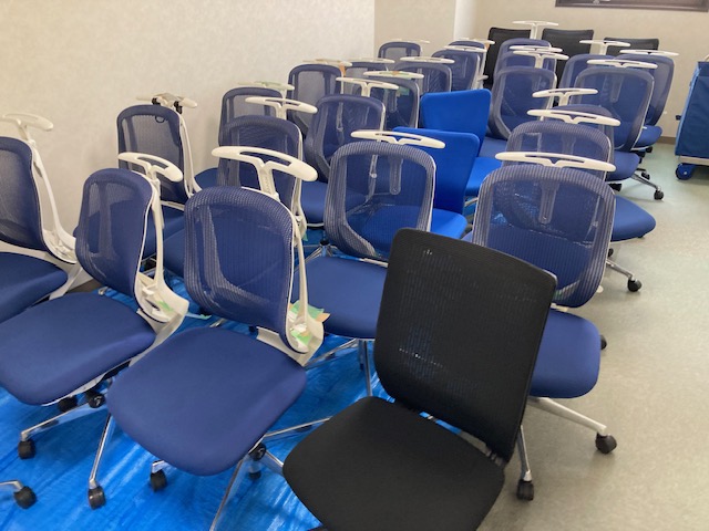 オフィスチェアークリーニング