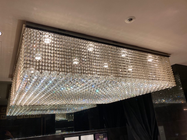 シャンデリアクリーニング