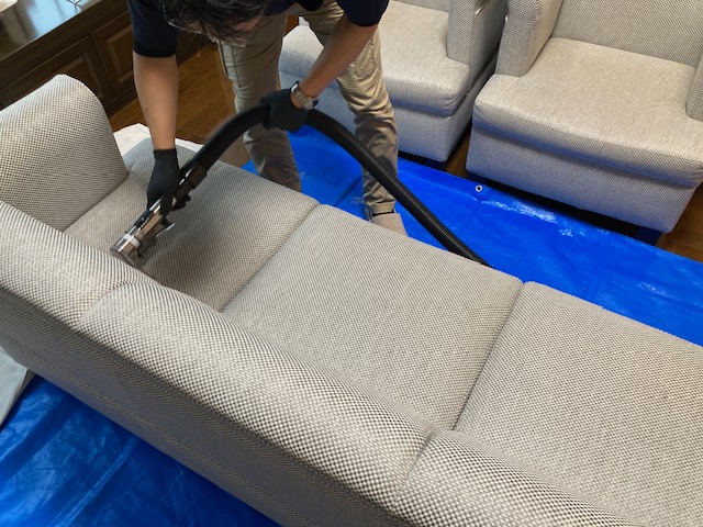 ソファークリーニング
