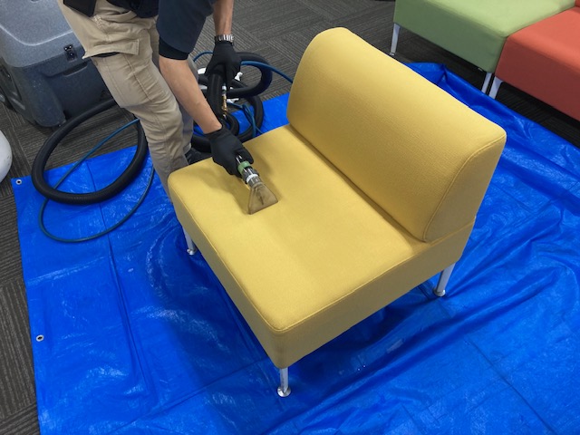 イスクリーニング