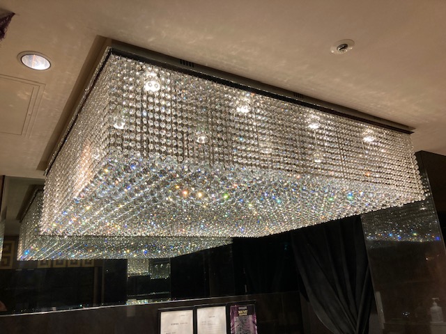 シャンデリアクリーニング