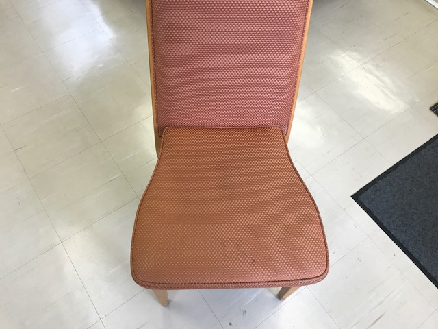 椅子クリーニング　サンプル.JPG